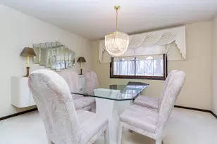 22175 Wingate Ct, Farmington, MI 48335 - Photo 26