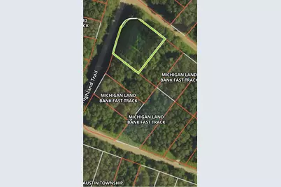 8369 Highland Trail, Stanwood, MI 49346 - Photo 2