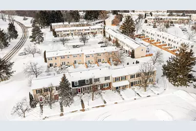 1208 Lear Court, Rochester Hills, MI 48307 - Photo 24