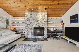 8392 Huff Rd, Bellevue, MI 49021 - Photo 6