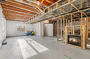 451 Oak Arbor Cir E, Rochester, MI 48306 - Photo 30