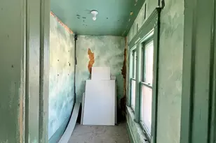 130 Cliff St, Battle Creek, MI 49014 - Photo 14