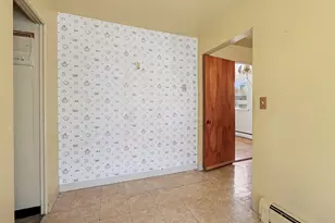 8132 Mayfield St, Portage, MI 49002 - Photo 14