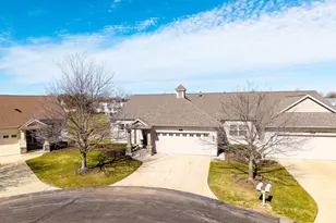 1284 Prestwick Dr, Holland, MI 49423 - Photo 46