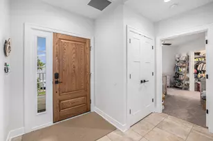 224 Lakeside Dr, Ludington, MI 49431 - Photo 4