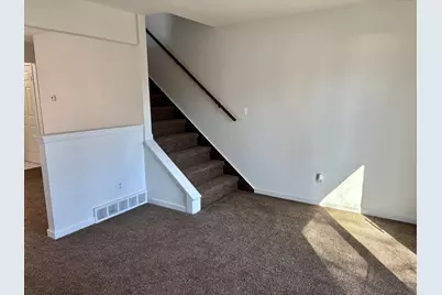 17312 Oak Street, Spring Lake, MI 49456 - Photo 2