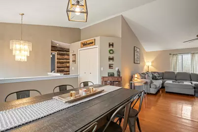 38592 Emerald Lane N, Westland, MI 48185 - Photo 6