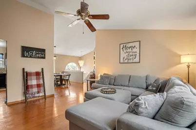 38592 Emerald Lane N, Westland, MI 48185 - Photo 10