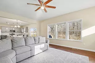 127 Turfway Park, Niles, MI 49120 - Photo 4