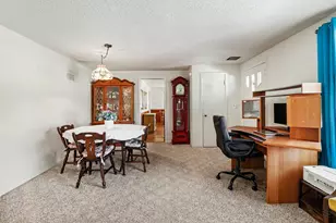 709 New William St, Ludington, MI 49431 - Photo 10