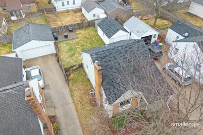 1811 Fremont Avenue NW, Grand Rapids, MI 49504 - Photo 36