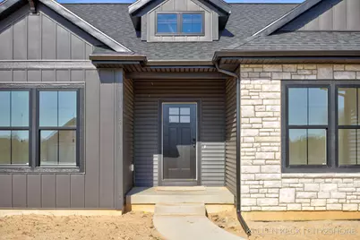 4596 Winding Creek Lane, Zeeland, MI 49464 - Photo 6