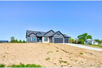 4596 Winding Creek Lane, Zeeland, MI 49464 - Photo 4