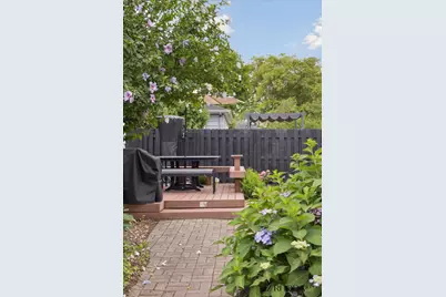 1911 Hutchinson Avenue SE, Grand Rapids, MI 49506 - Photo 54