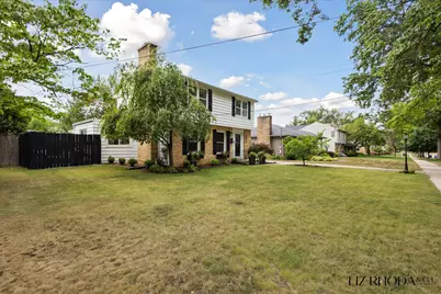 1911 Hutchinson Avenue SE, Grand Rapids, MI 49506 - Photo 2