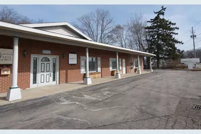 1211 E Napier Avenue #2, Benton Harbor, MI 49022 - Photo 2