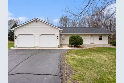 152 W D Avenue, Kalamazoo, MI 49009 - Photo 4