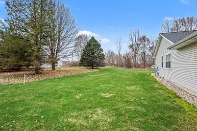 152 W D Avenue, Kalamazoo, MI 49009 - Photo 26