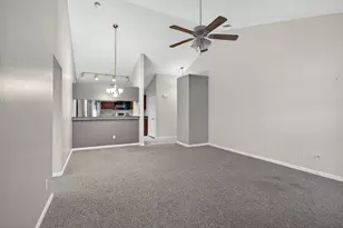 758 W Barrington Cir, Jackson, MI 49203 - Photo 14