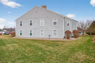 758 W Barrington Cir, Jackson, MI 49203 - Photo 46