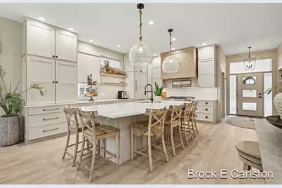 2062 W Glen Court, Norton Shores, MI 49441 - Photo 16