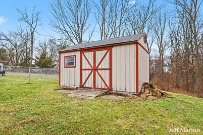 510 W Fargo Street, Ionia, MI 48846 - Photo 34