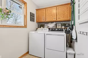 4230 Delmar Ct SW, Wyoming, MI 49418 - Photo 20