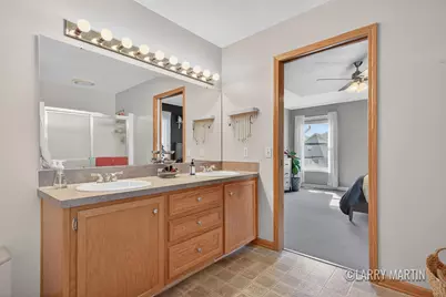 4230 Del Mar Court SW, Wyoming, MI 49418 - Photo 16