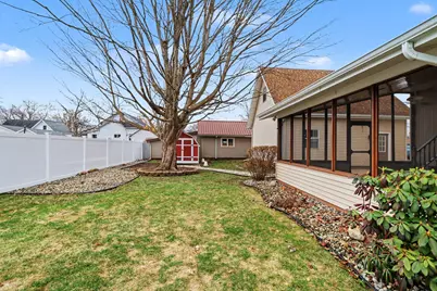 220 N Douglas Street, Bronson, MI 49028 - Photo 24