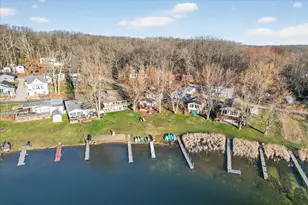 9621 Lakeview Dr, Jerome, MI 49249 - Photo 26