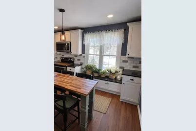 5450 Golfcrest Court SW, Wyoming, MI 49509 - Photo 8