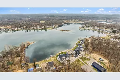 1605 S Crooked Lake Drive, Kalamazoo, MI 49009 - Photo 8