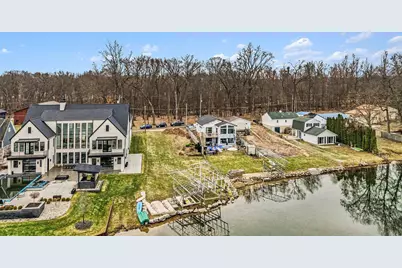 1605 S Crooked Lake Drive, Kalamazoo, MI 49009 - Photo 12