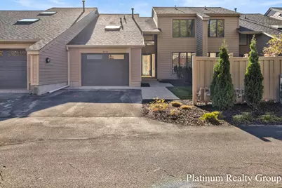 15762 Prospect Point Drive, Spring Lake, MI 49456 - Photo 2