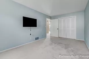 15762 Prospect Point Dr, Spring Lake, MI 49456 - Photo 46