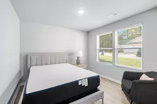 17561 Beechwood Ln Ln, Spring Lake, MI 49456 - Photo 16