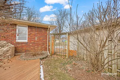 1736 Woodcliff Avenue SE, Grand Rapids, MI 49506 - Photo 44