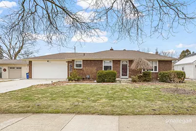 1736 Woodcliff Avenue SE, Grand Rapids, MI 49506 - Photo 1