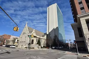 555 E William St, Ann Arbor, MI 48104 - Photo 18