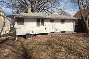 8134 Hudson Ave, Warren, MI 48089 - Photo 2