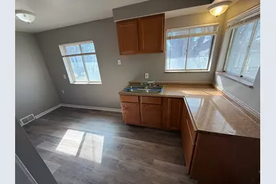 8134 Hudson Avenue, Warren, MI 48089 - Photo 12