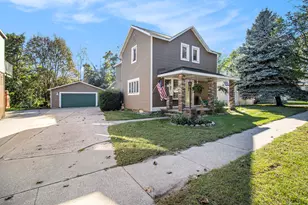 259 5th Ave, Manistee, MI 49660 - Photo 2