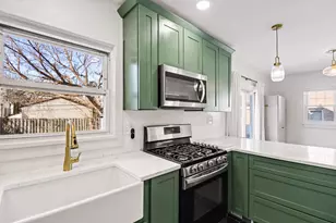 1020 Mclean Ave, Royal Oak, MI 48067 - Photo 12