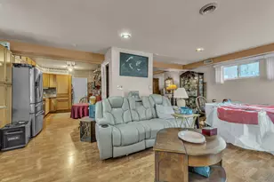 18944 Santa Barbara Dr, Detroit, MI 48221 - Photo 8