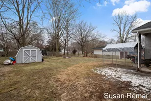 212 Mill St, Ionia, MI 48846 - Photo 14