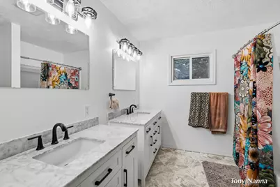 1620 W Norton Avenue, Norton Shores, MI 49441 - Photo 10