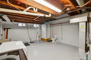 1620 W Norton Ave, Norton Shores, MI 49441 - Photo 30