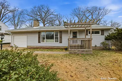 1620 W Norton Avenue, Norton Shores, MI 49441 - Photo 1