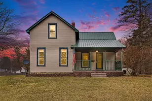 614 W South St, Greenville, MI 48838 - Photo 1