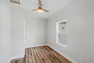 420 Pine St, Howard City, MI 49329 - Photo 10